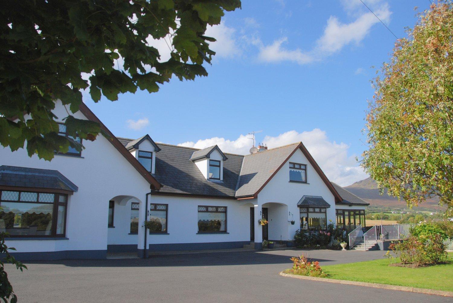 Mourneview B & B Карлингфорд Екстериор снимка