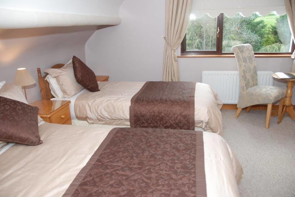 Mourneview B & B Карлингфорд Екстериор снимка