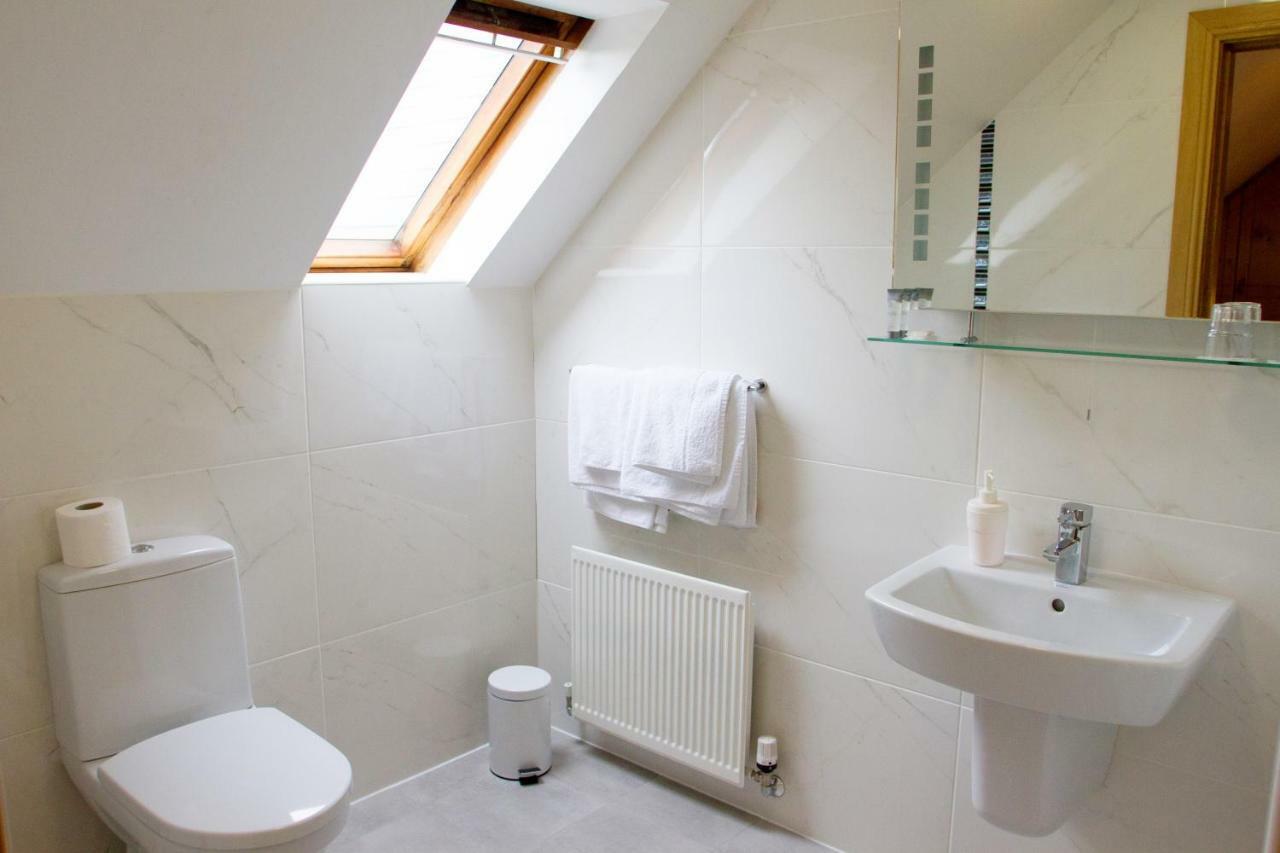 Mourneview B & B Карлингфорд Екстериор снимка